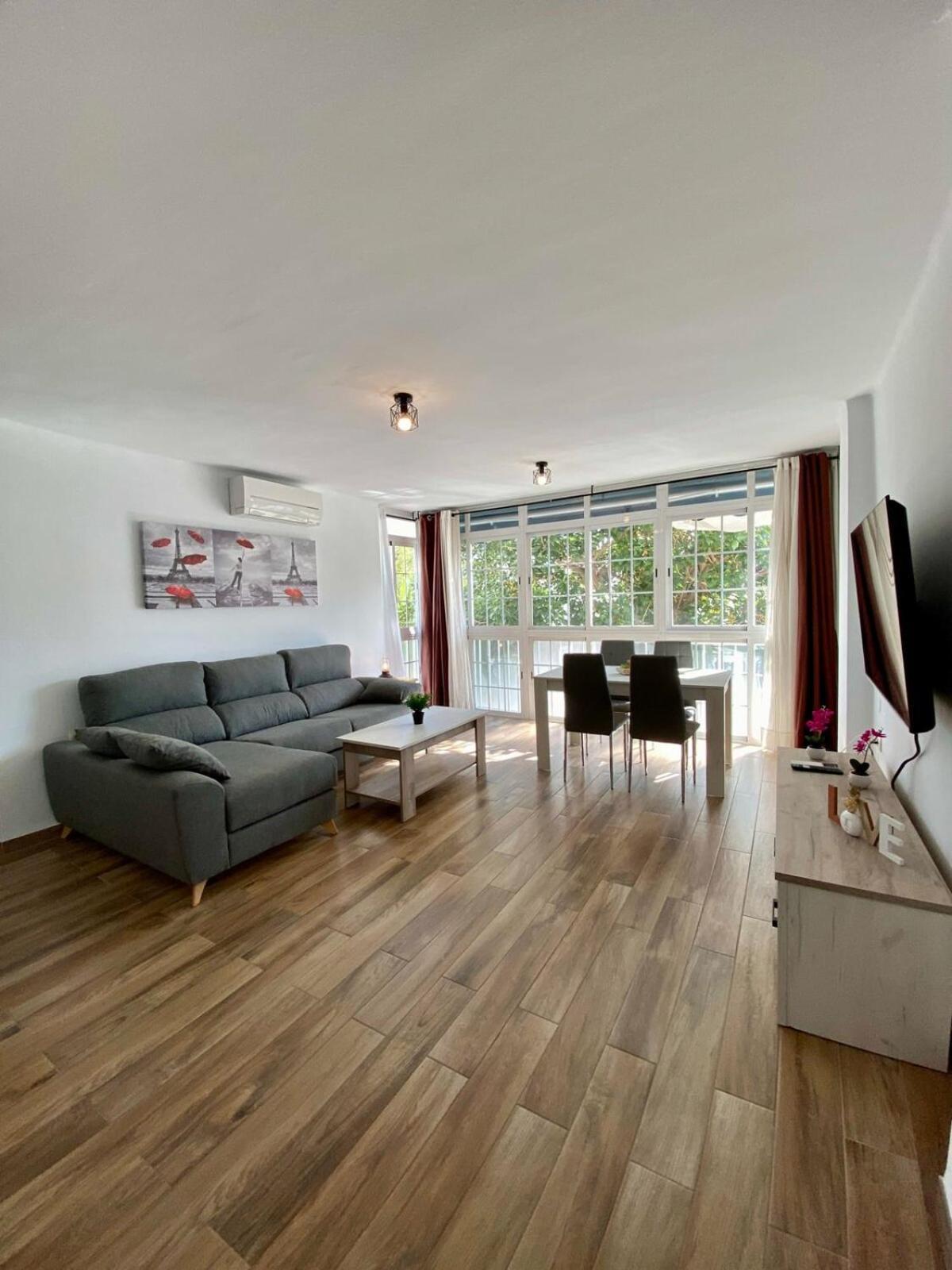 Shr042 Centrico Apartamento De Tres Habitaciones Nerja Eksteriør billede