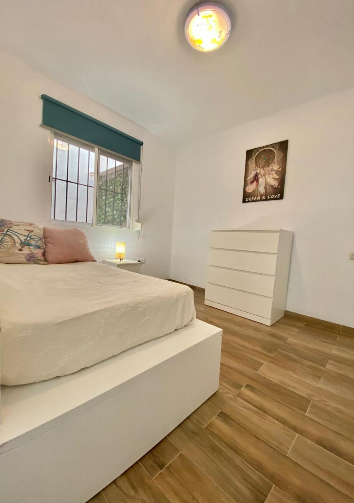 Shr042 Centrico Apartamento De Tres Habitaciones Nerja Eksteriør billede