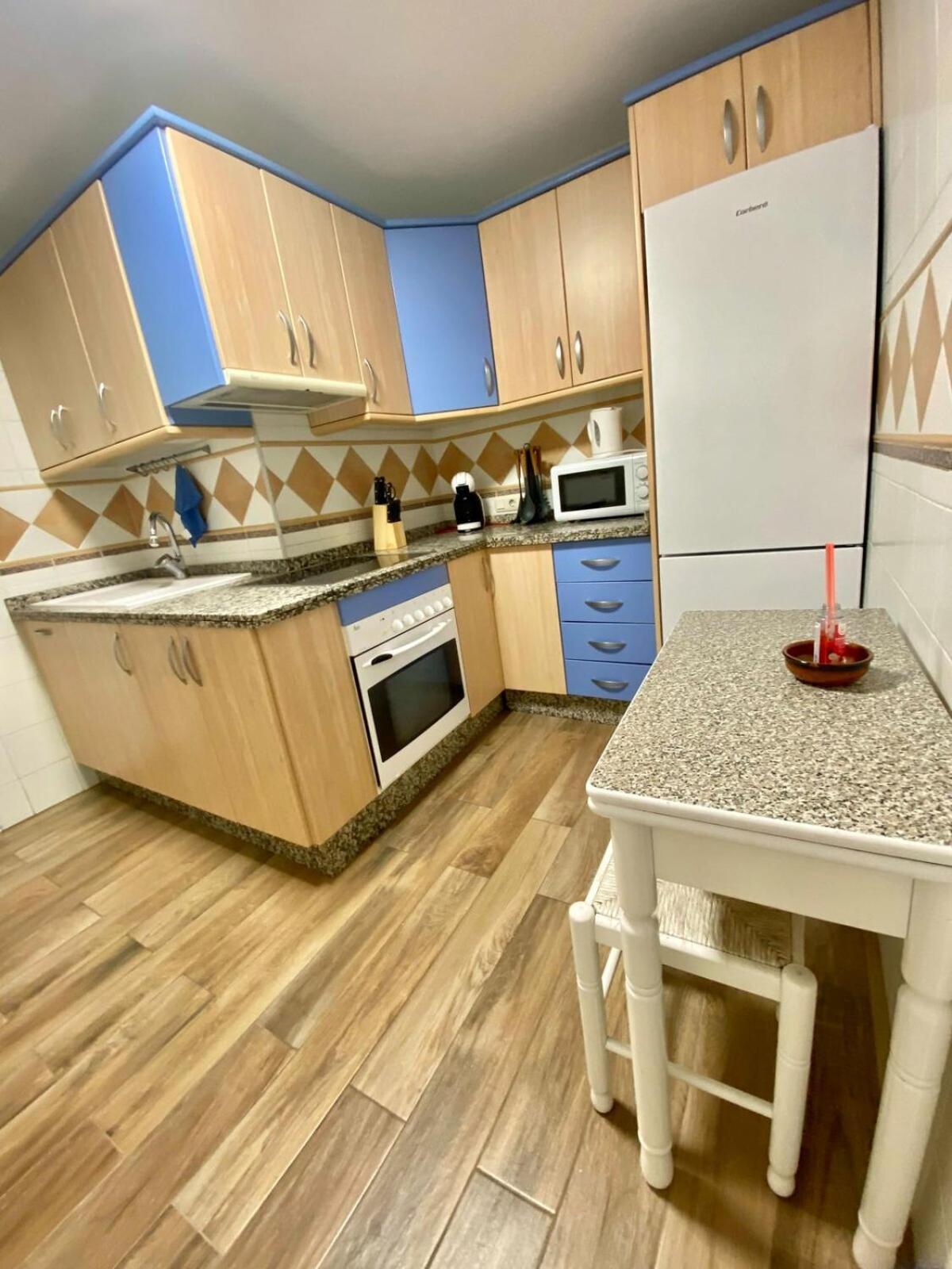 Shr042 Centrico Apartamento De Tres Habitaciones Nerja Eksteriør billede