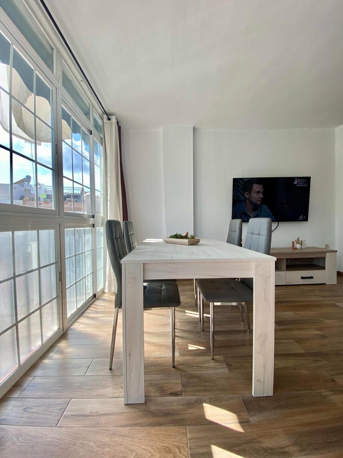 Shr042 Centrico Apartamento De Tres Habitaciones Nerja Eksteriør billede