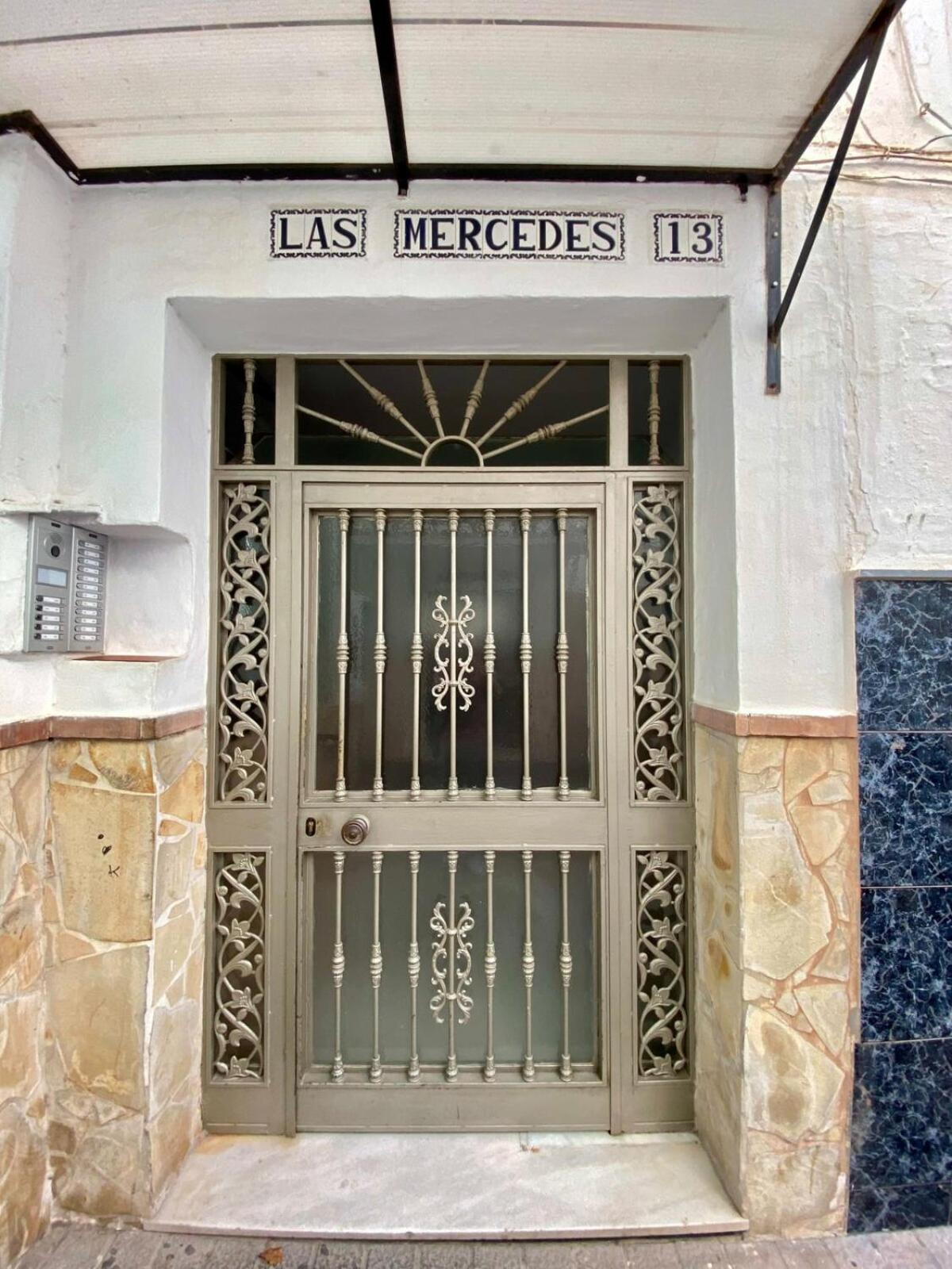 Shr042 Centrico Apartamento De Tres Habitaciones Nerja Eksteriør billede
